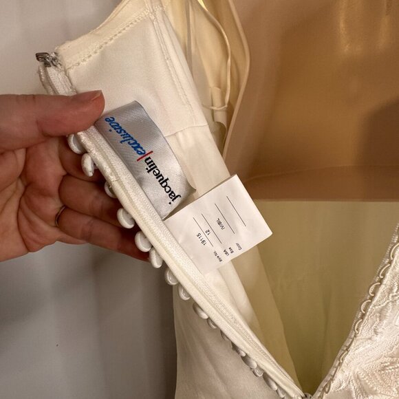 Jacquelin Exclusive Ivory Wedding Dress - Size 12 - Picture 7 of 15